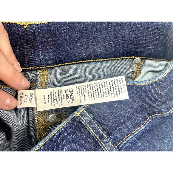 Spanx Women’s Flare Jeans Size M Medium Blue Dark Wash High Rise Stretch Denim - Picture 7 of 8